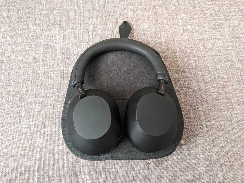 Продам наушники Sony WH-1000 XM5