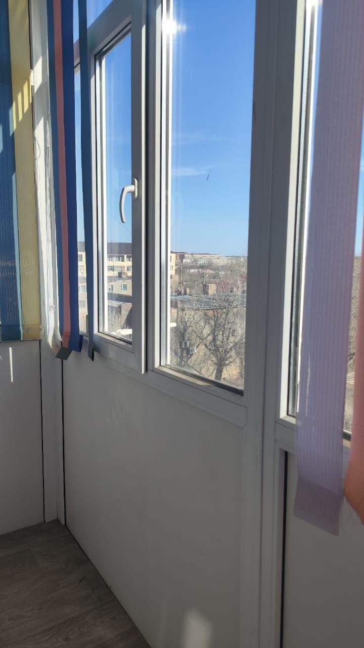 Продаётся 2-х комнатная,Абая 78