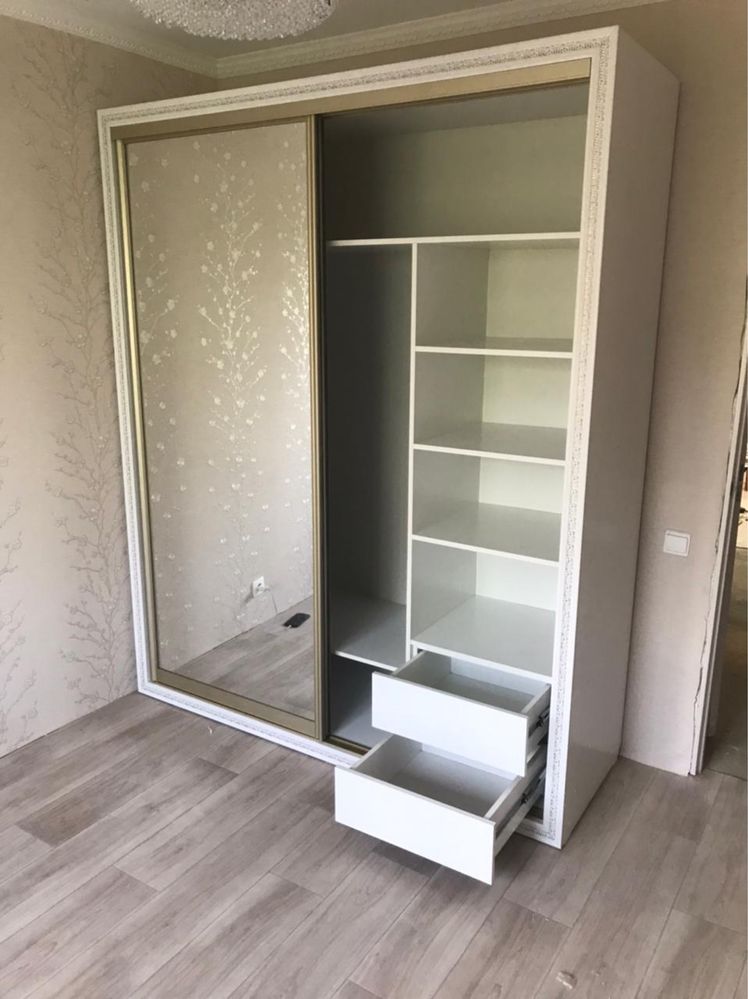 Продам шкаф купе