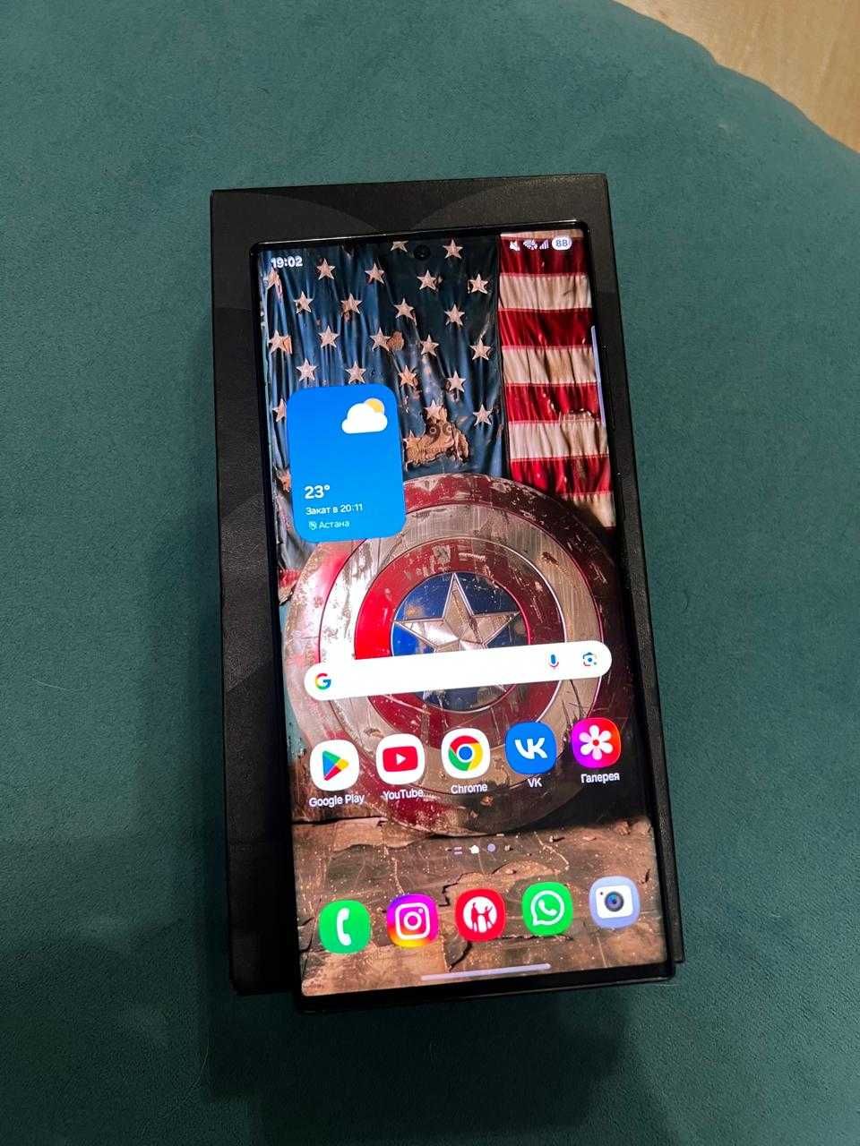 S22 Ultra 12/256gb меняю на айфон 14 256 строго. Другое мимо