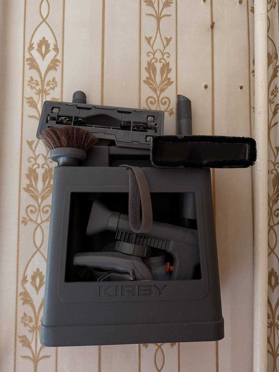 Вертикальный пылесос Kirby G10E Sentria Б.У