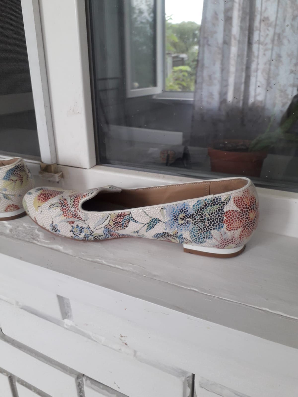 Продам качественную обувь