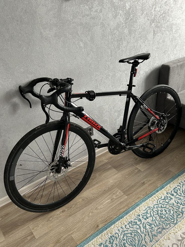 Шоссейник TRINX TEMPO 1.1