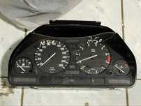 Щиток приборов BMW E32 m70 750i БМВ Е32  750i