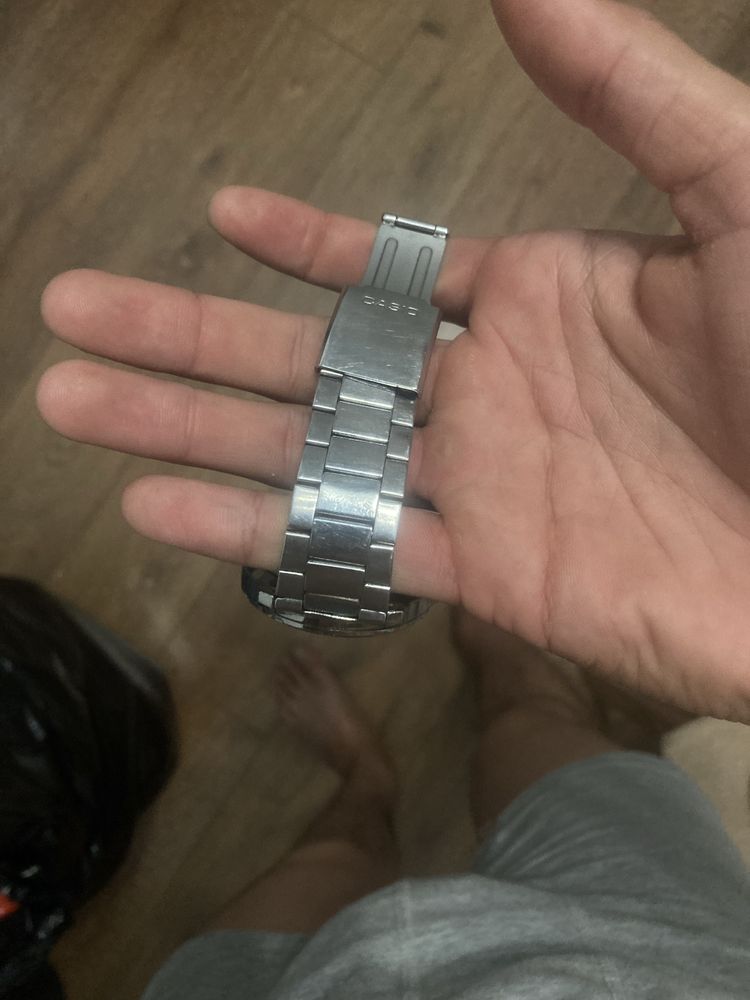 Продается часы casio.