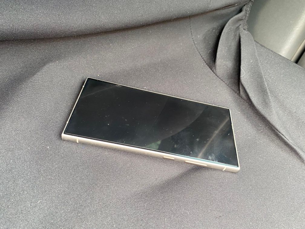 Samsung Galaxy s24 ultra