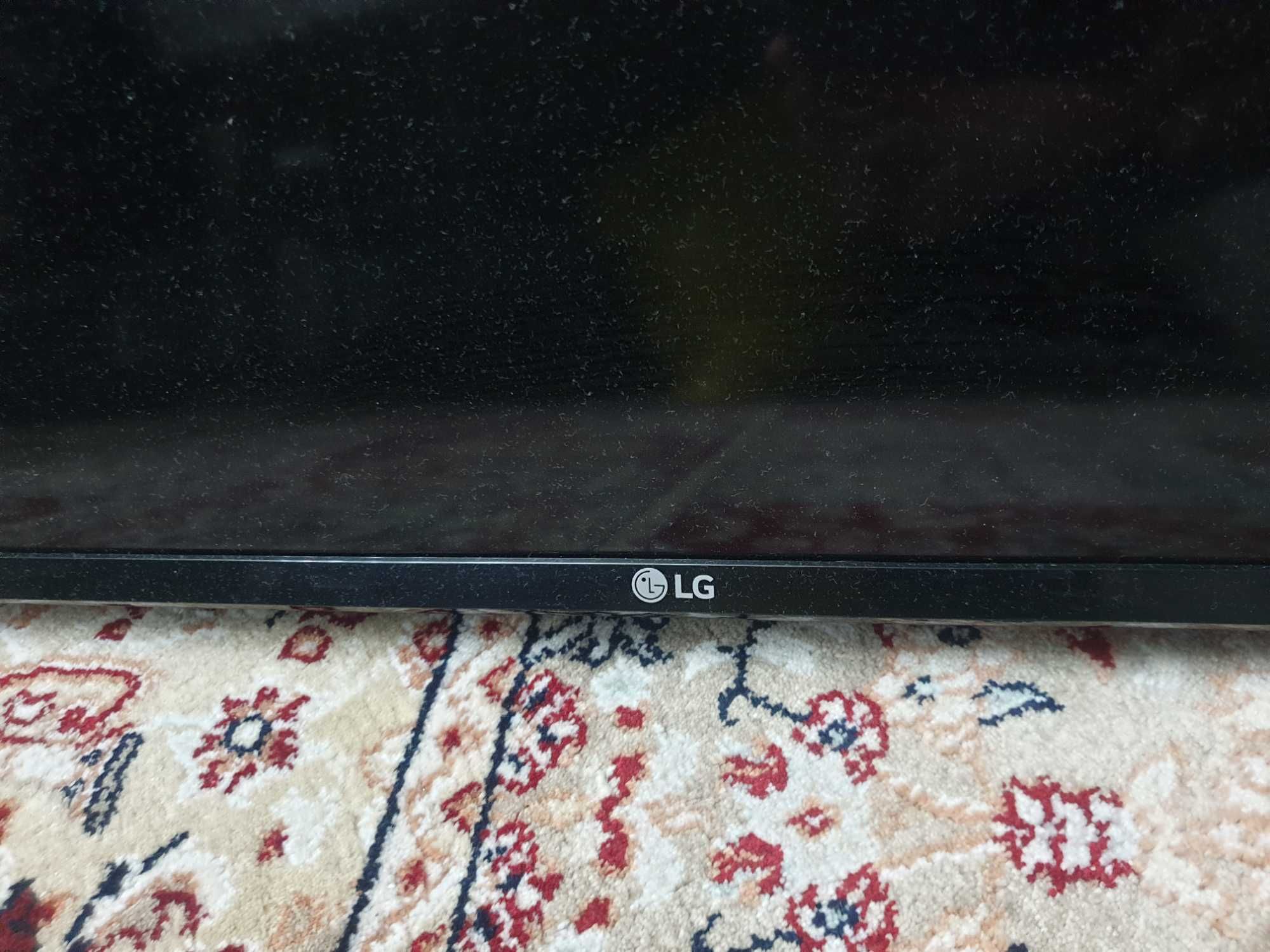 Продам телевизор LG-43LM5700PLA смарт в идеале
