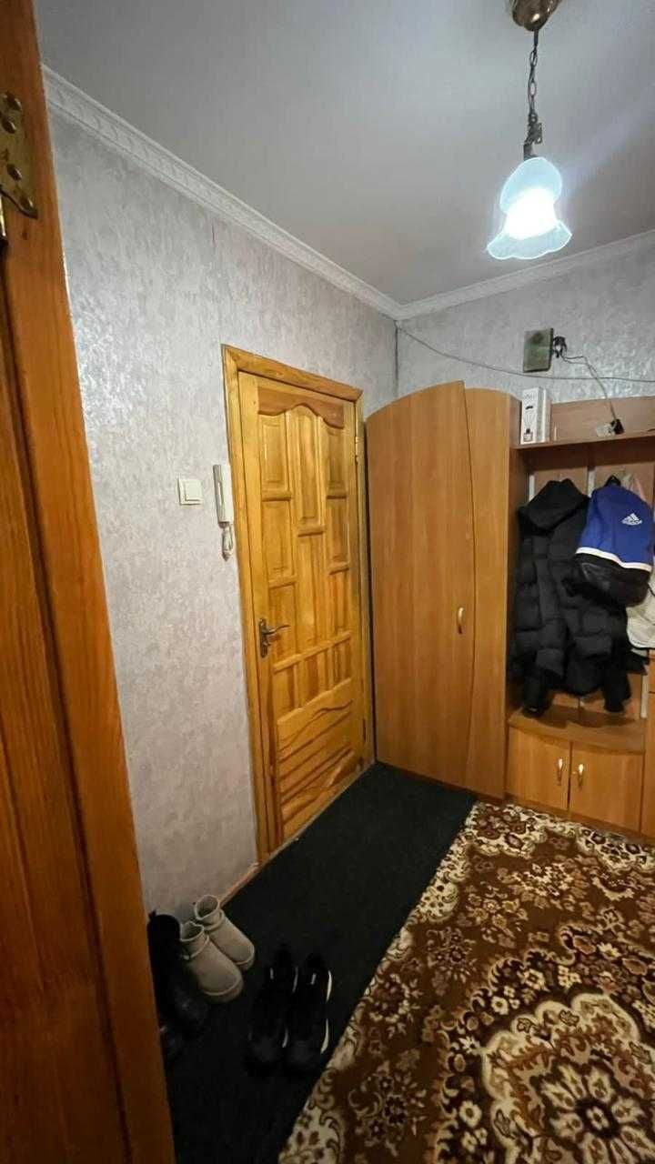 Продам 2 Комн квартиру