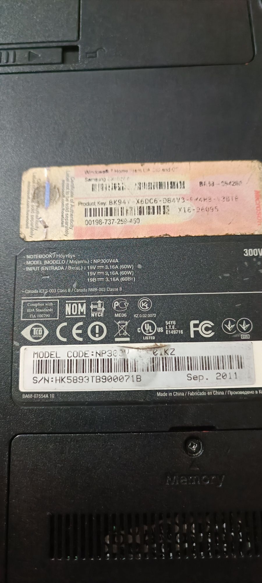 Ноутбук Samsung NP300V4A