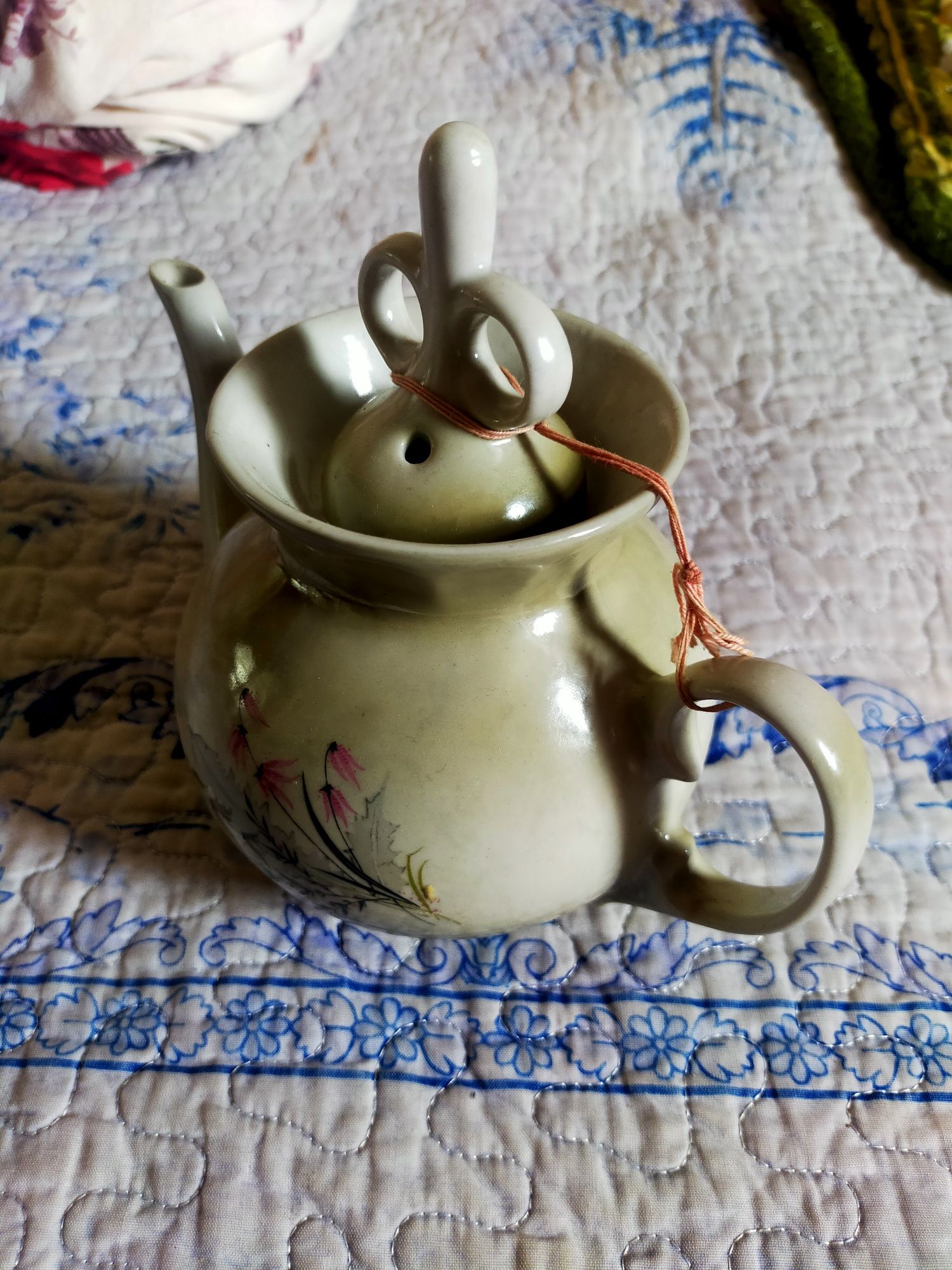 Продам- Чайник заворной.