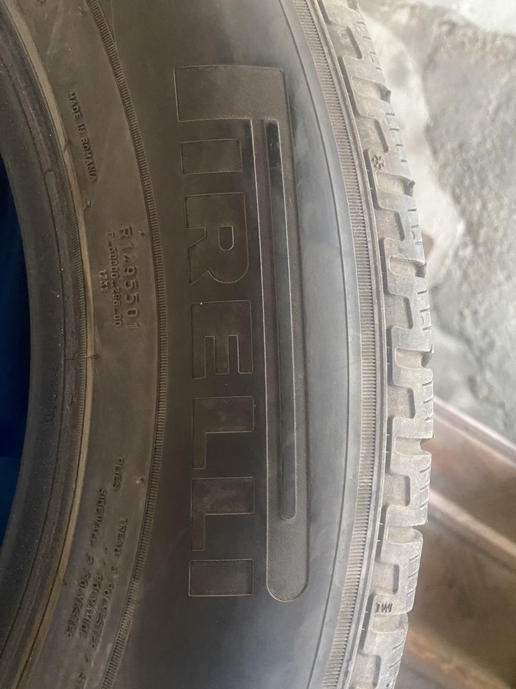 Шины PIRELLI б/у