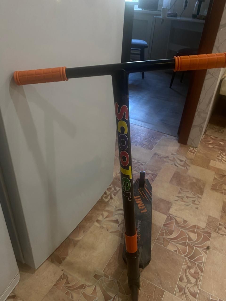Продам трюковой самокат