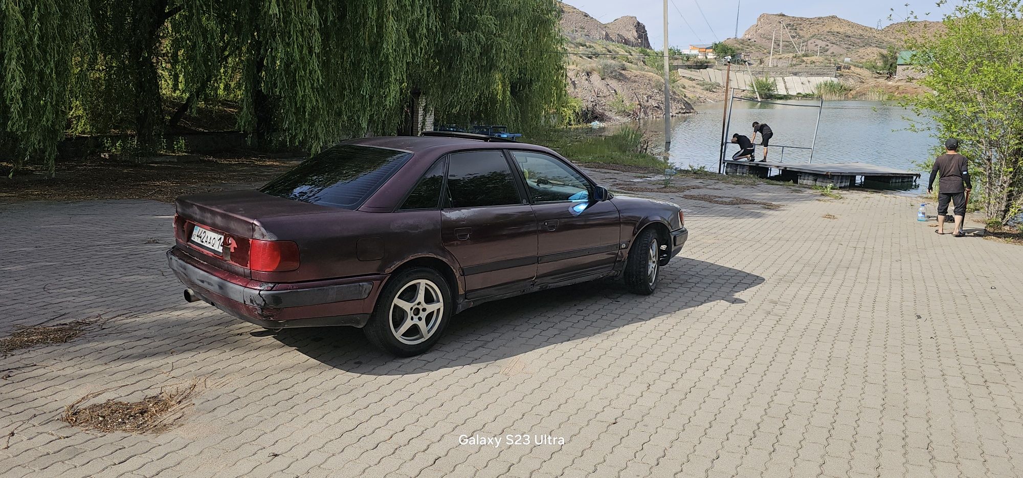 Продаётся ауди с4