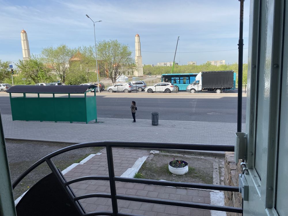 Продаю продуктовый магазин .