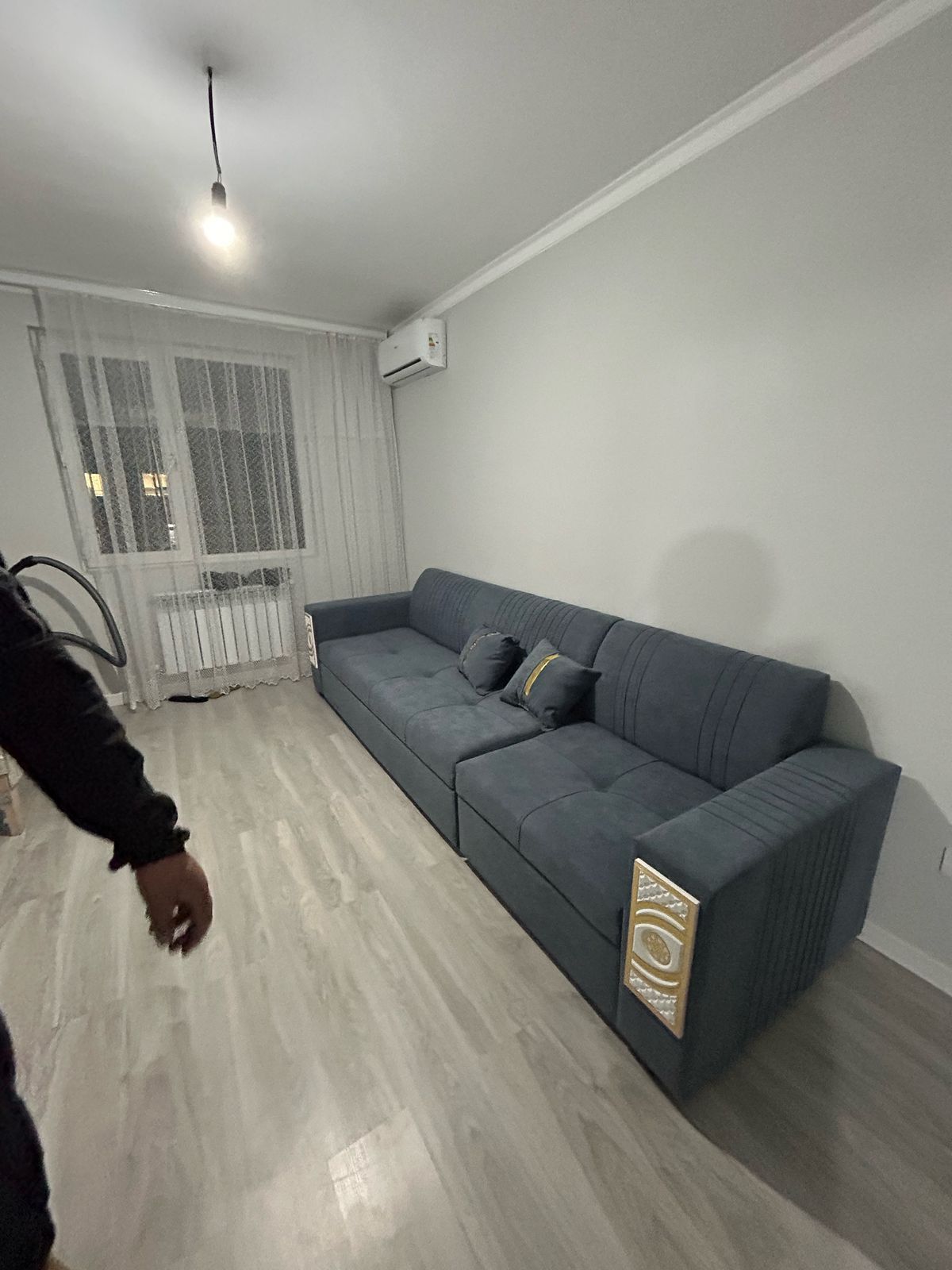 Срочно продам новый диван