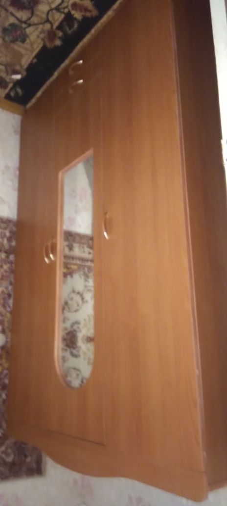 Продам мебель б/у в хорошем состоянии недорого