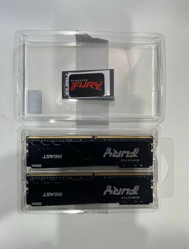 Оперативная память Kingston Fury Beast 16 GB DDR4