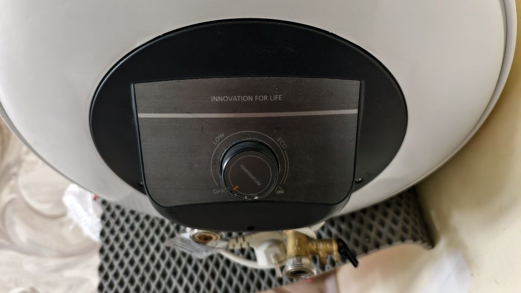 Водонагреватель Midea D50-15FG(D)
