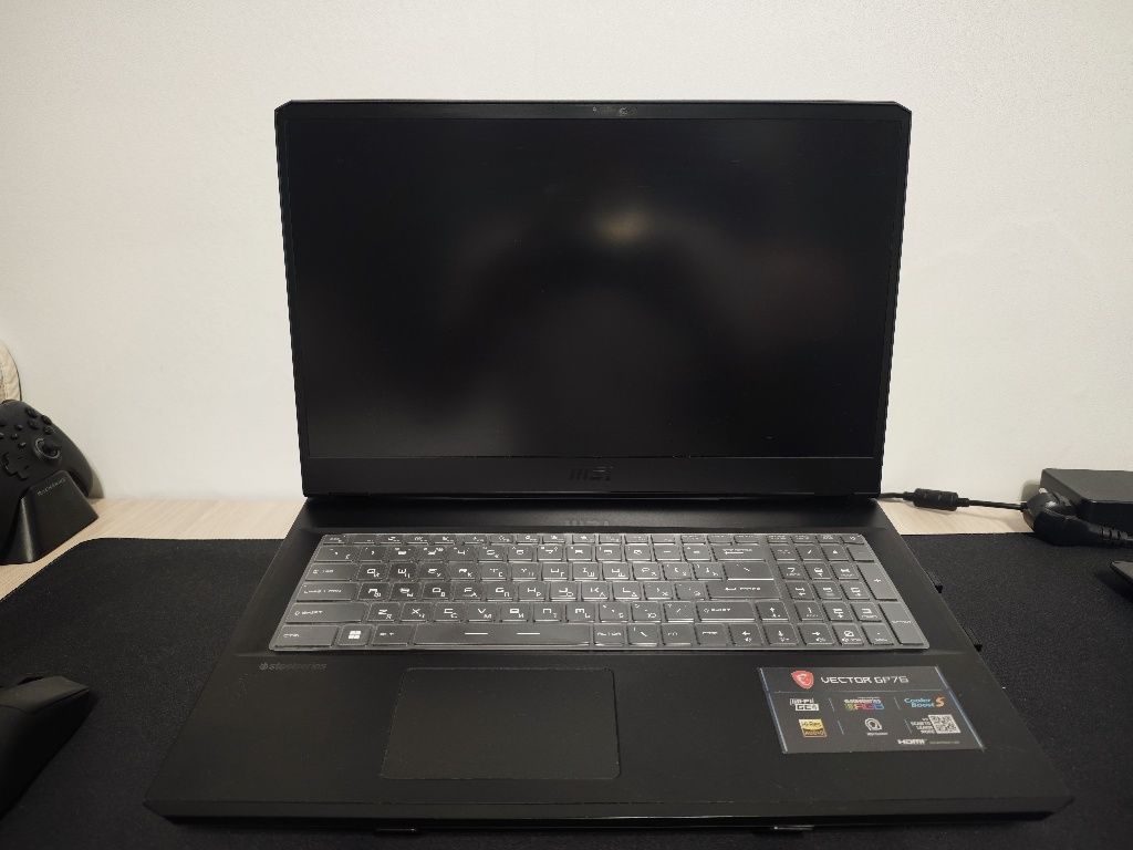 Продам игровой ноктбук MSI Vector GP76 core i7 12700H, rtx 3070TI