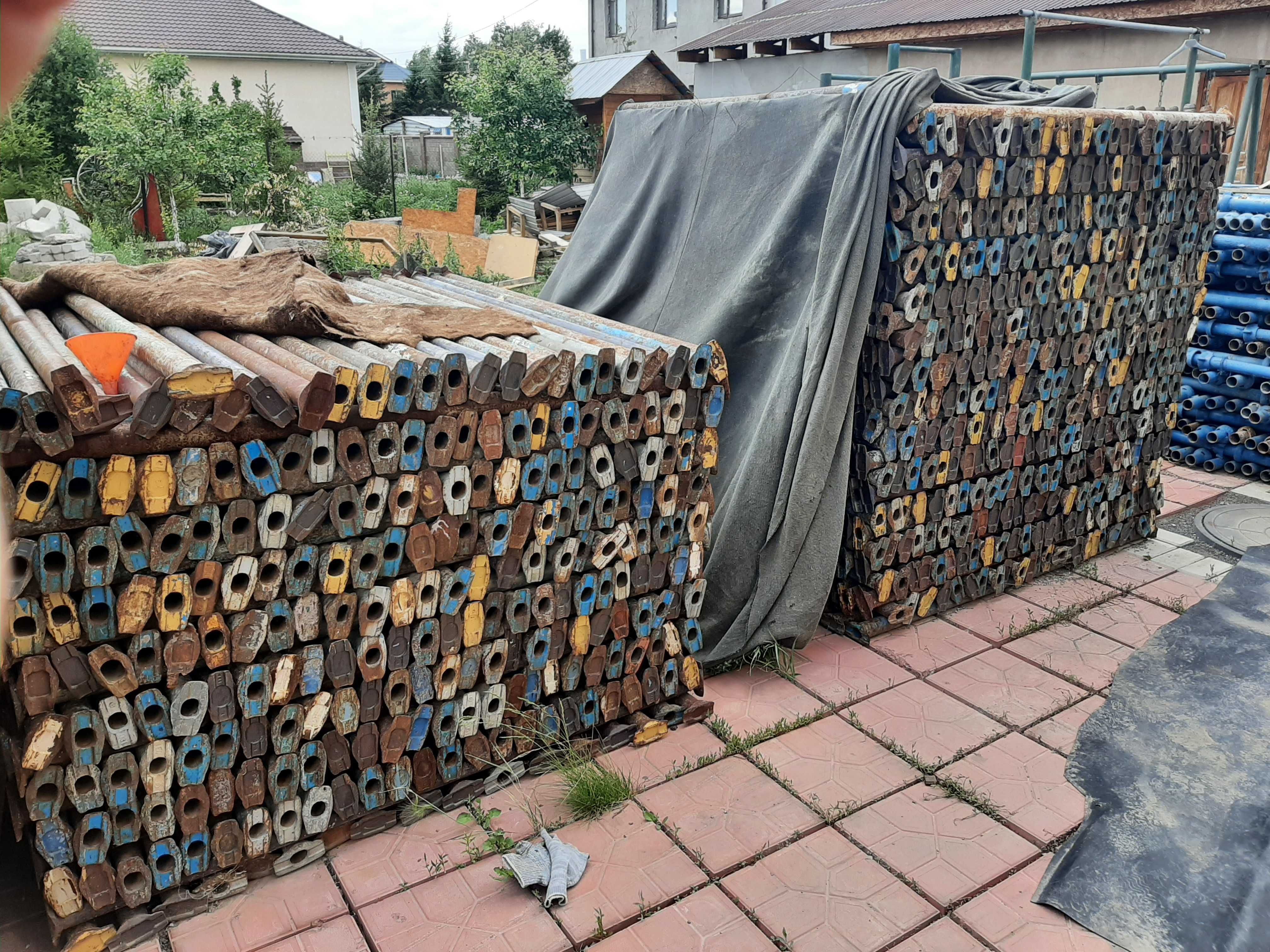 леса для монолитных работ