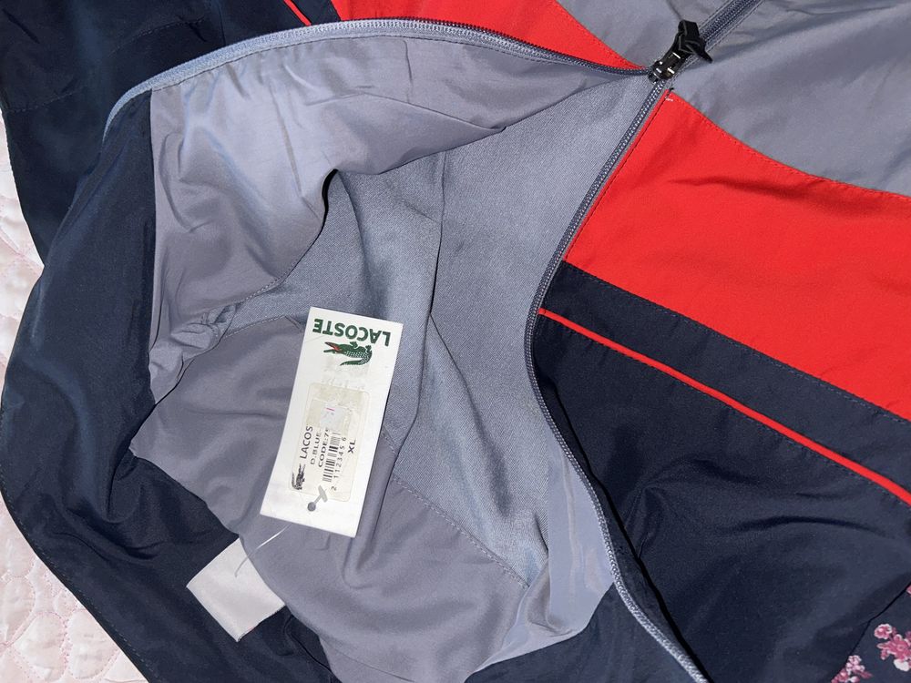 Продаю новый мужской спортивный костюм Lacoste