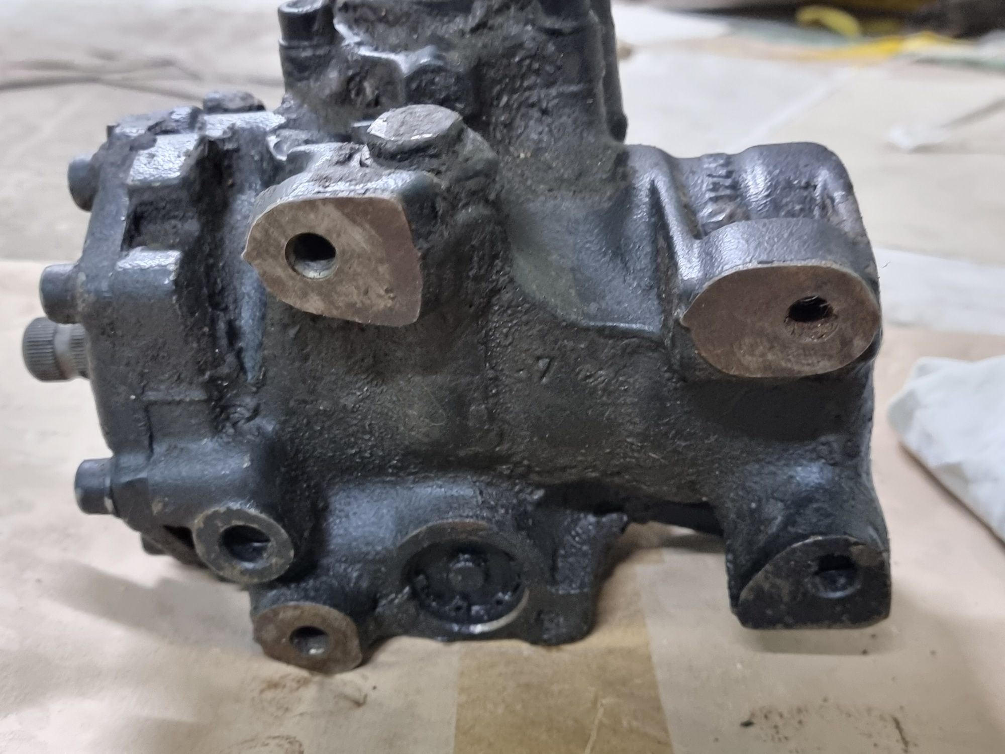 Колонка рулевая на мерс w124 м104