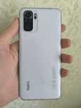 Продаю Redmi Note 10 с потресканным экраном