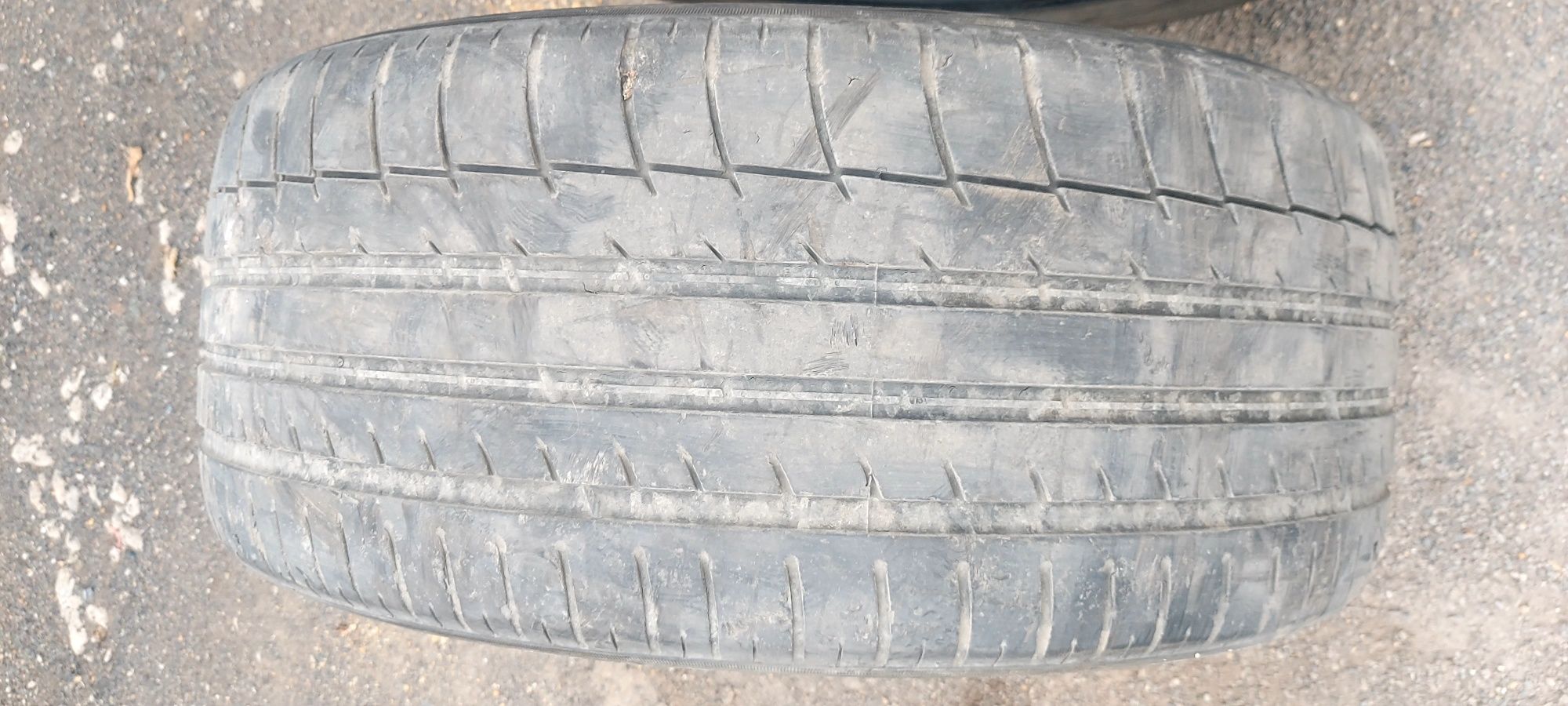 Продам два балона R18 245/45