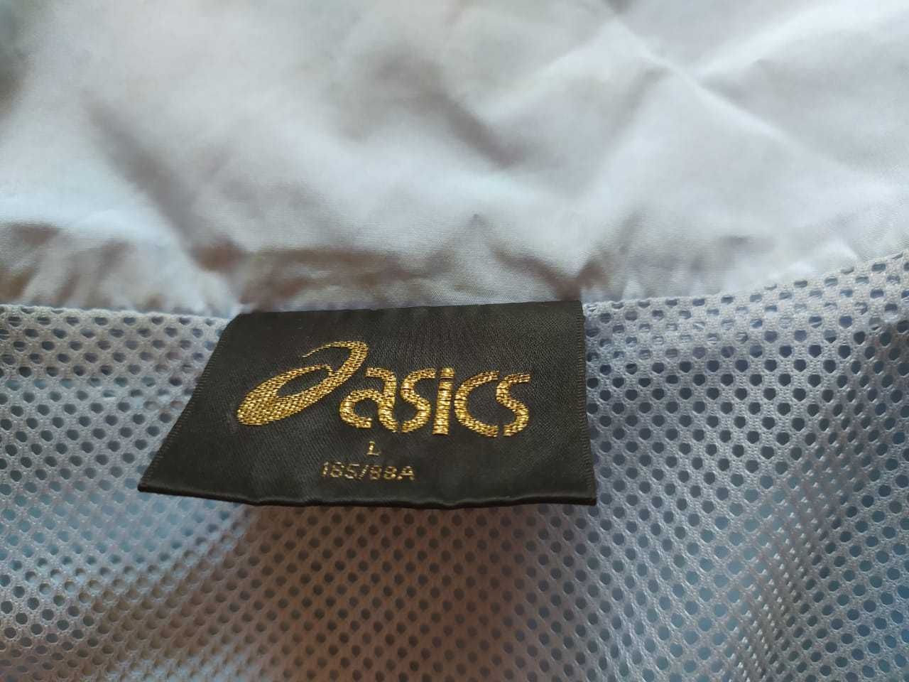 Женский спортивный костюм Asics б/у 46 размер