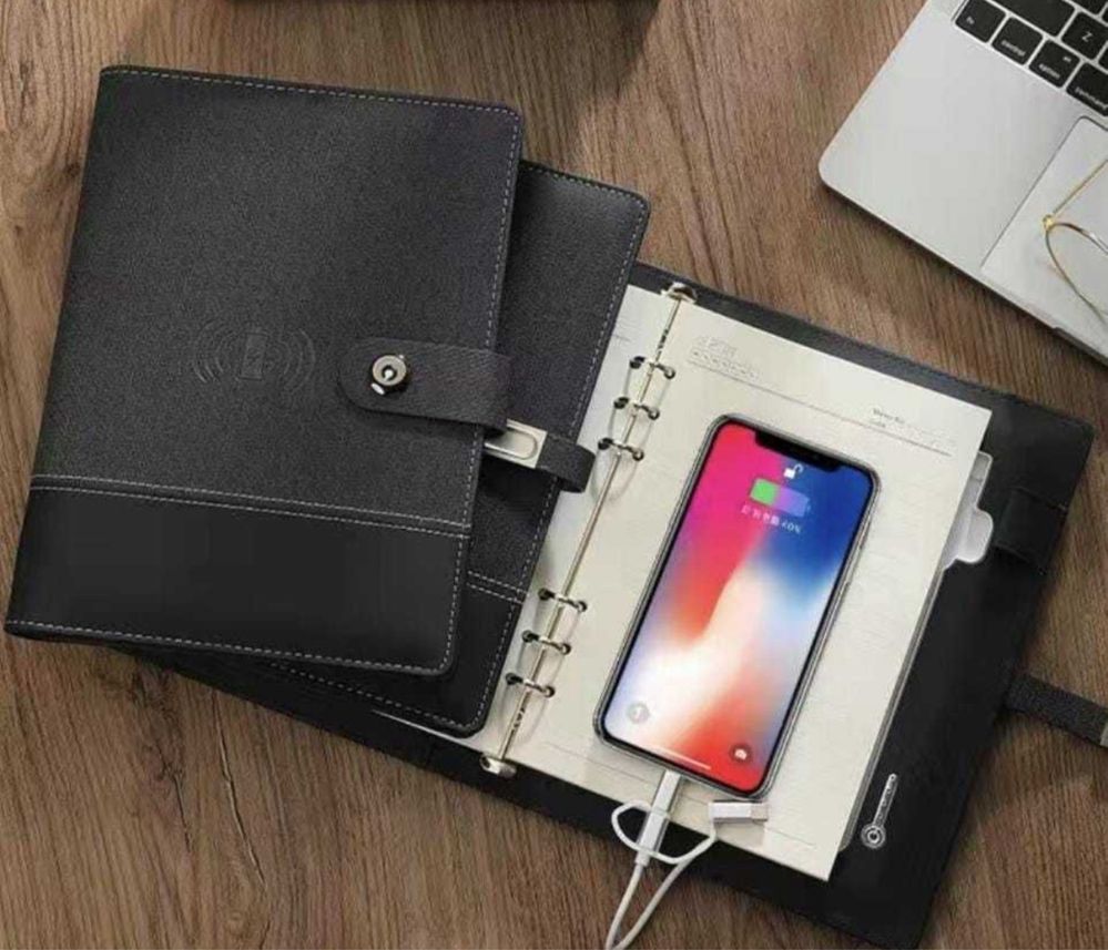 Ежедневник с Power bank