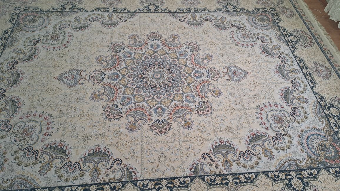Новый иранский ковер