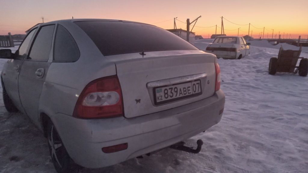 Приора хечбек 2010г.в.