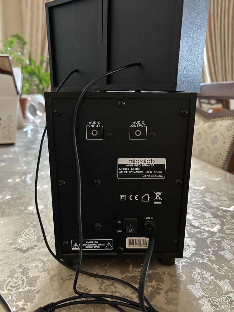 Продам колонки microlab