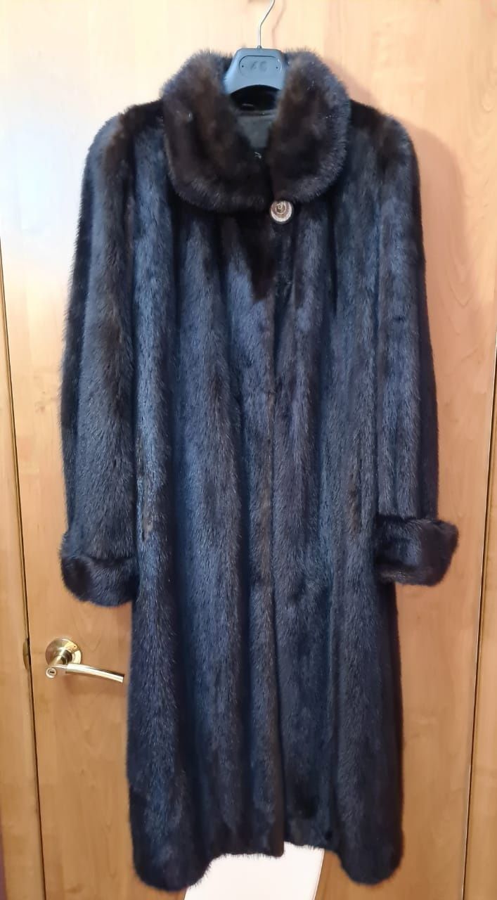 Продам шубу из норки