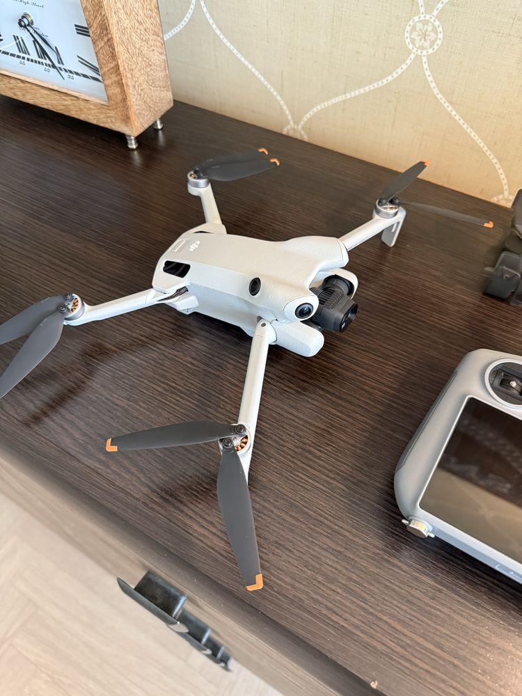 Дрон DJI Mini 4 Pro RC 2 белый