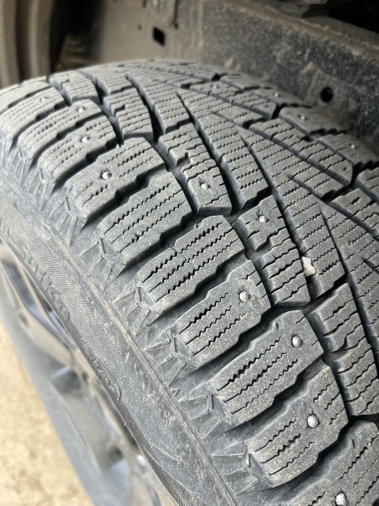 Колеса в сборе 5 шт Hilux Prado 265 60 R 18