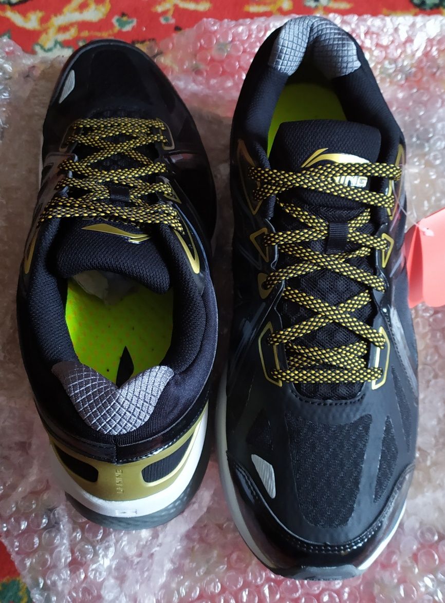 Кроссовки беговые Li-Ning р. 46