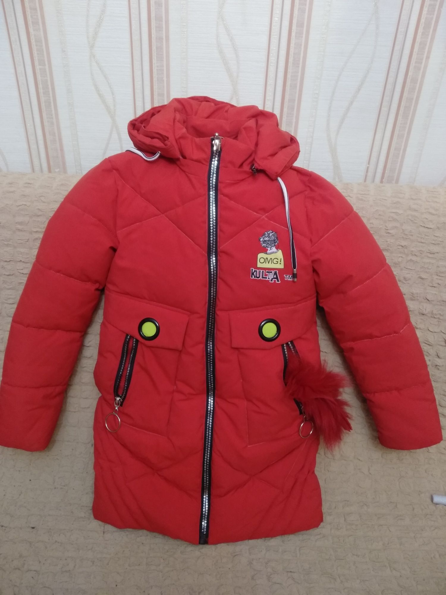 Продам зимний пуховик
