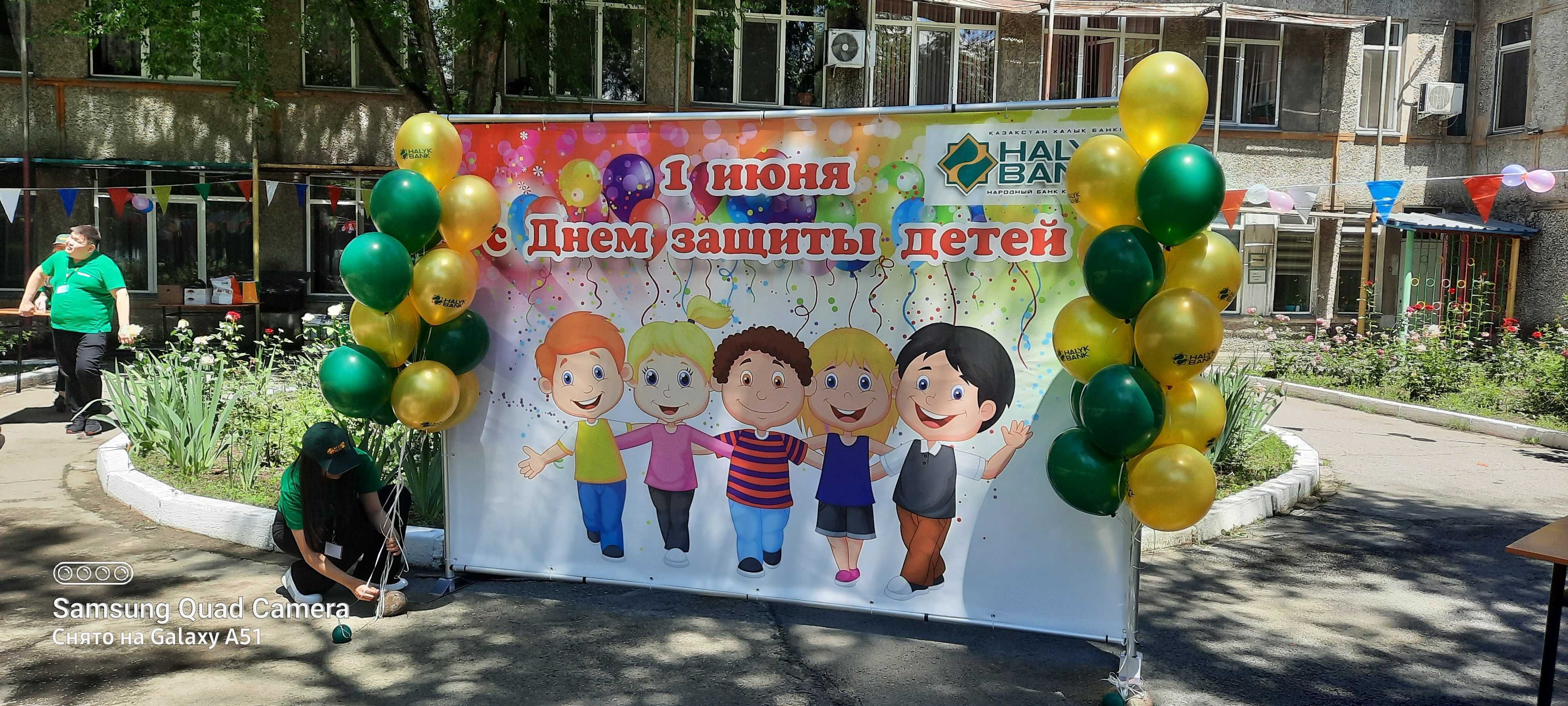 Баннер Вывеска X-stand (Паучок) Фотозона Плакат Печать баннера Дизайн