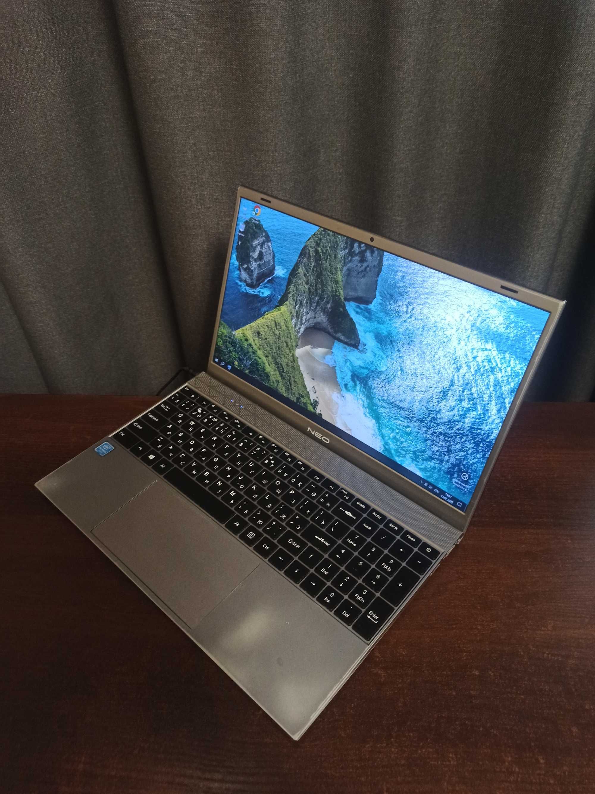Быстрый и производительный ноутбук 4 Core / 8GB / 240GB SSD / Full HD