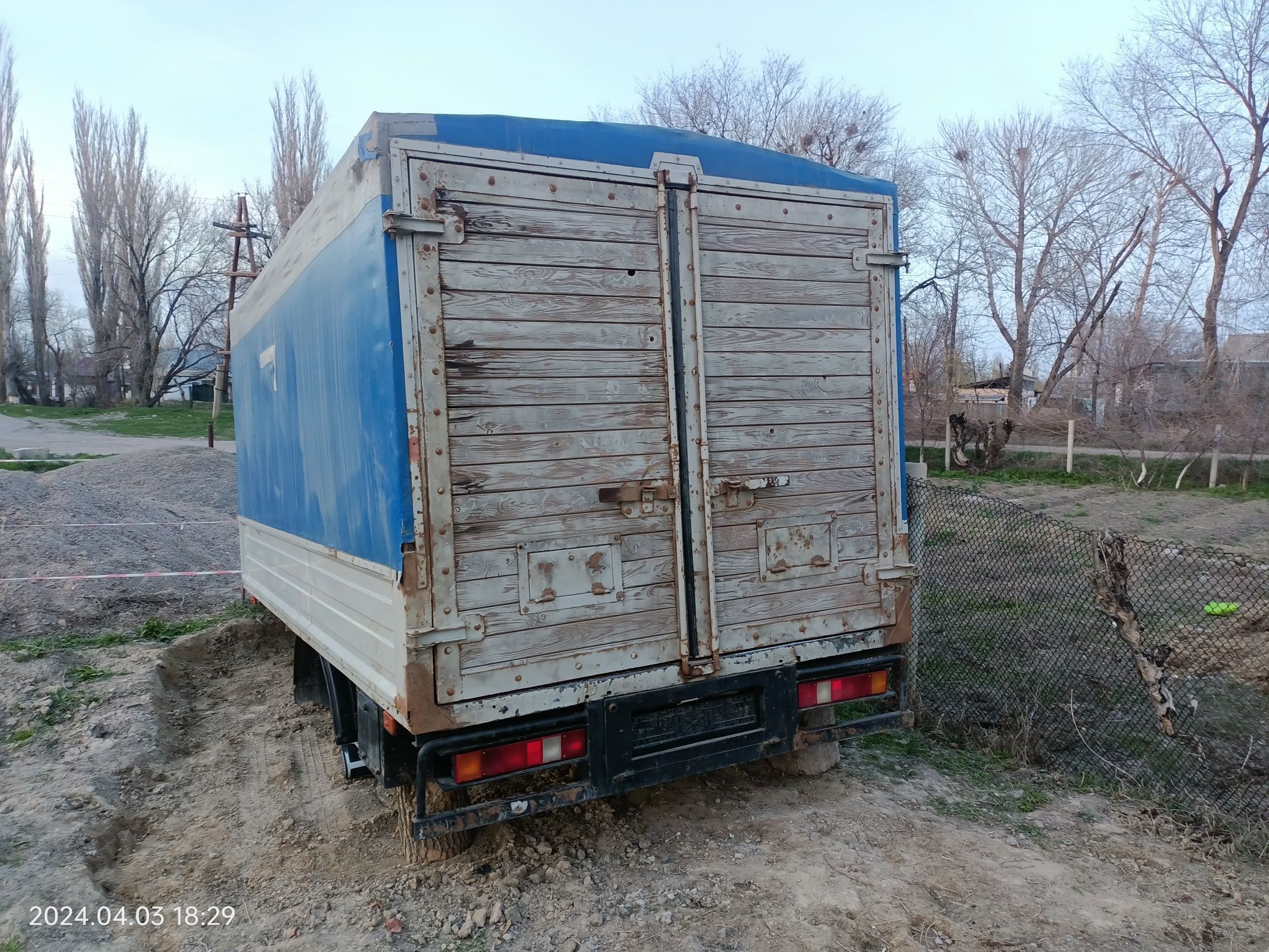 Кузов сатылады,бағасы келісімді.
