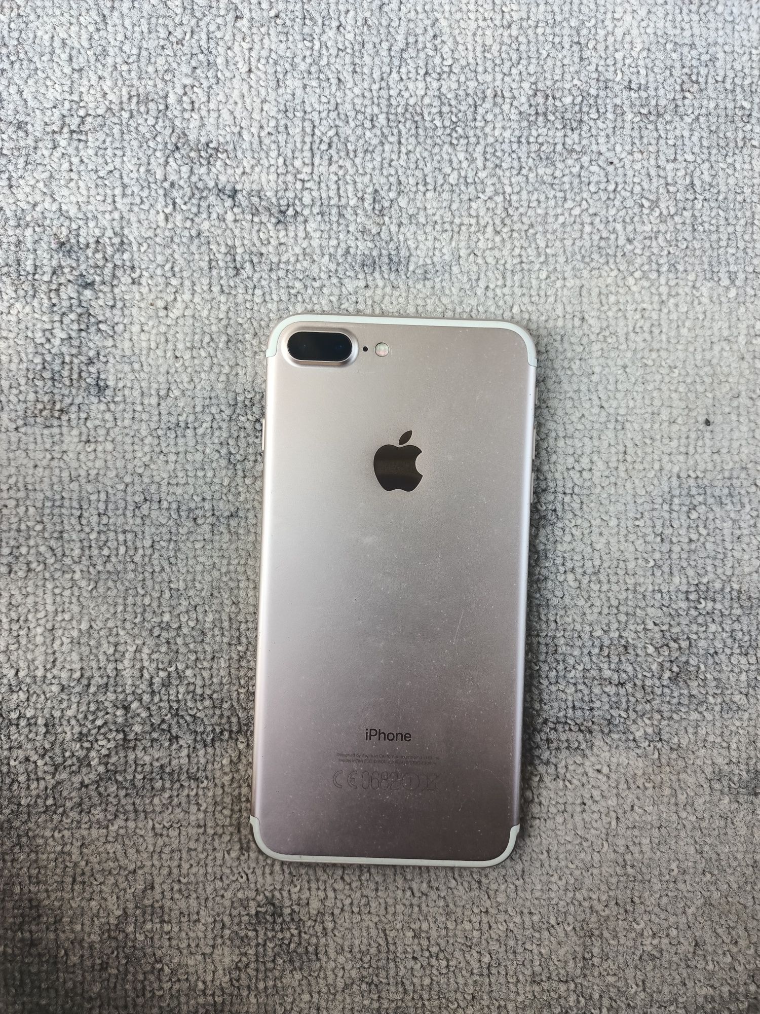 iPhone 7+ 256гигб