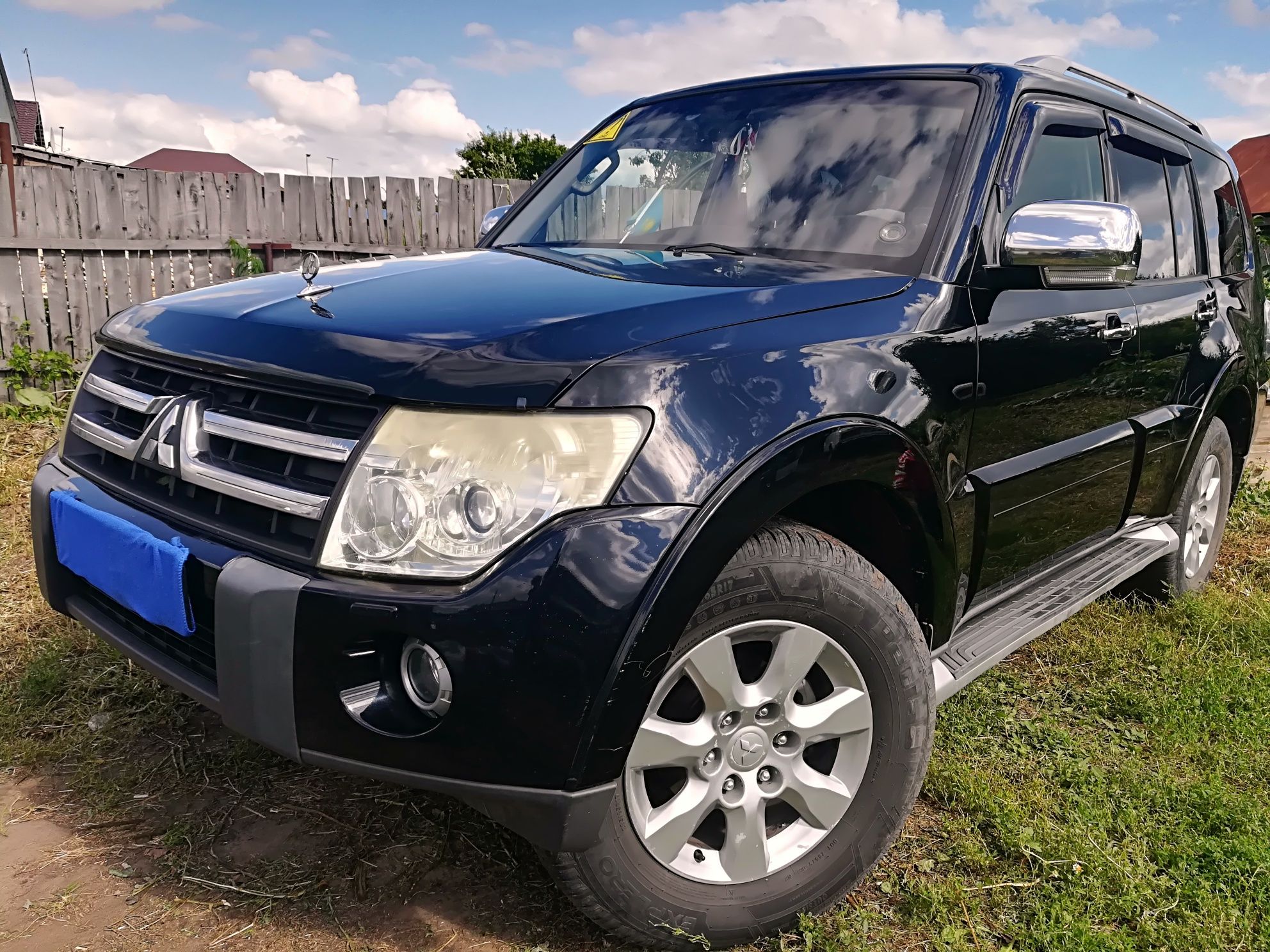 Продам митсубиси Педжеро 4 GLS,  2007 г.в.