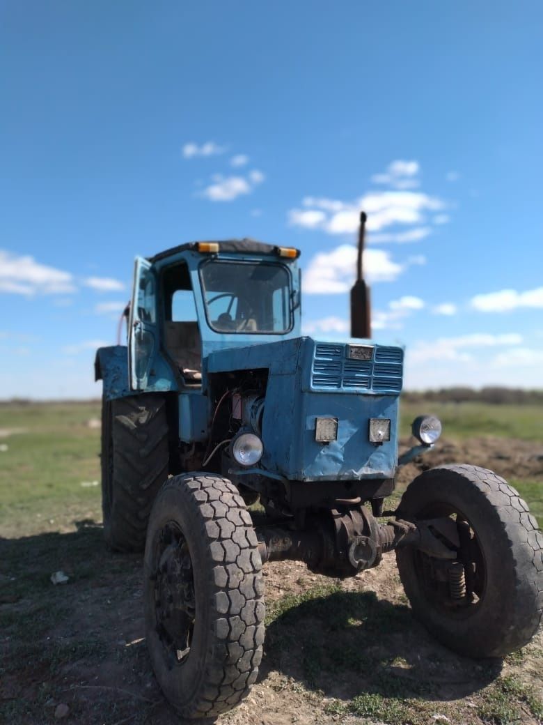 Продам трактор Т40 и косилку