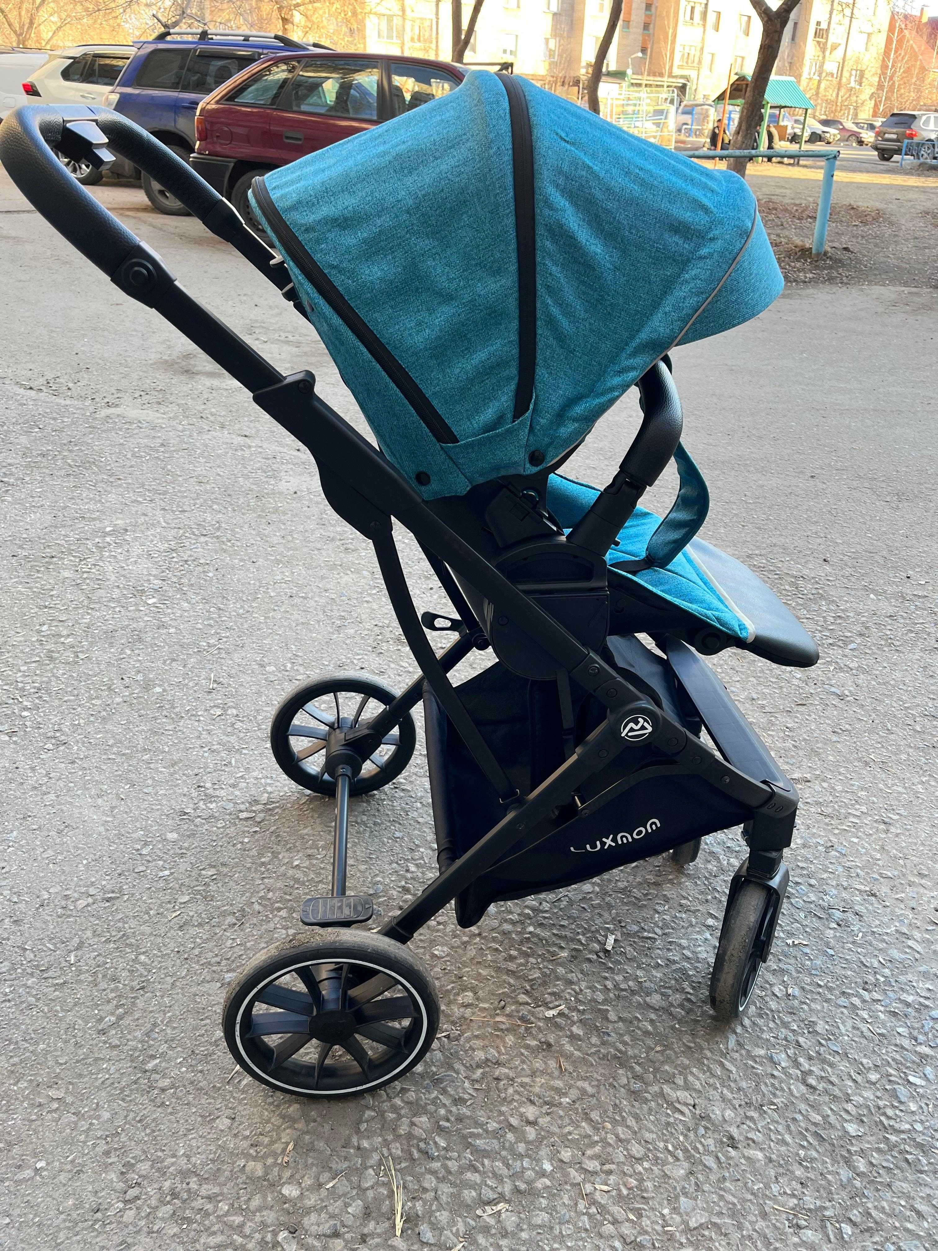 Прогулочная коляска Luxmom 740 Изумруд/черная рама