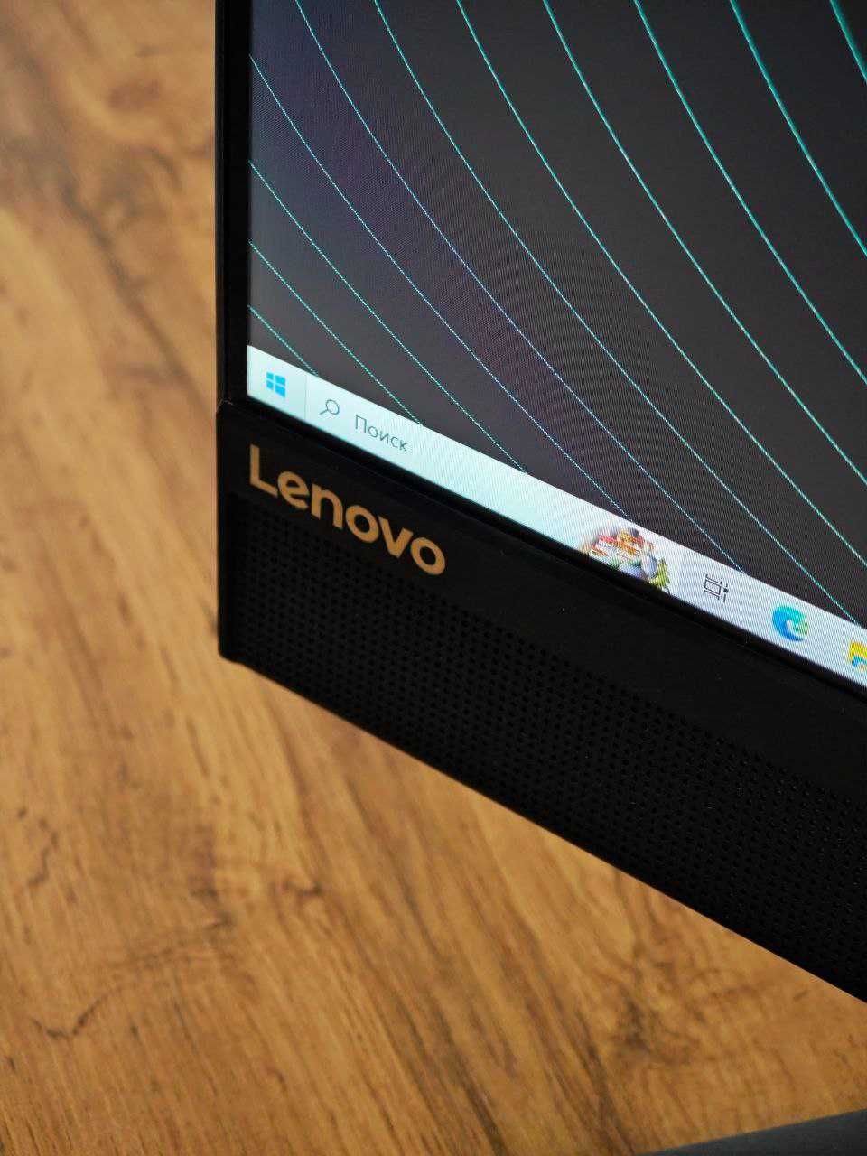 Моноблок Lenovo Intel Core i5-6400T/ОЗУ 8GB/ SSD 240 GB/940 MX/23"/IPS