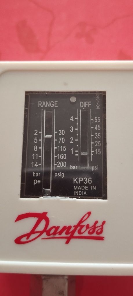 Датчик давления Danfoss