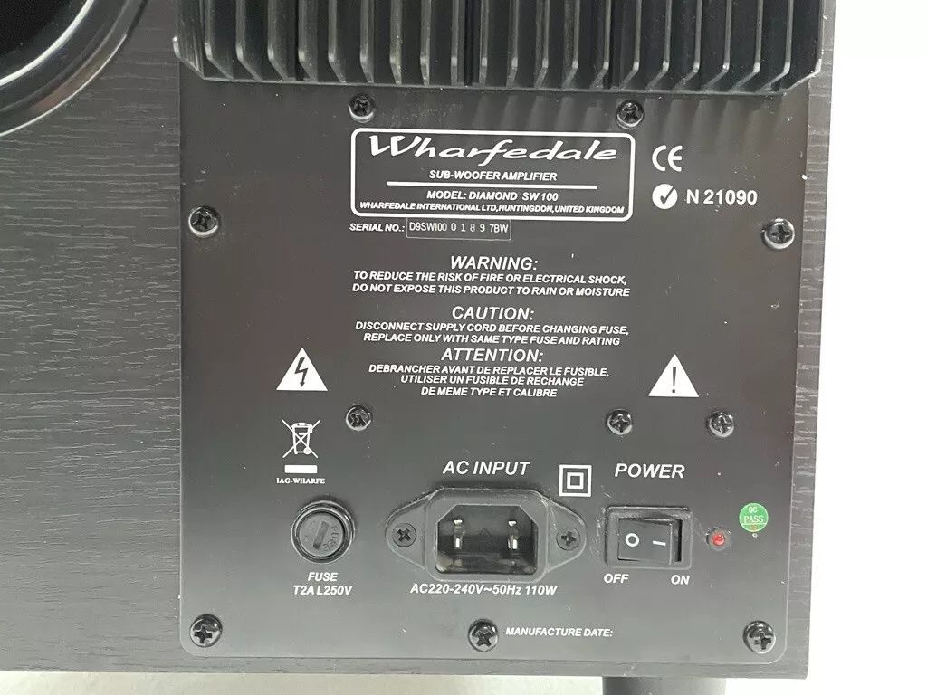 Сабвуфер Wharfedale Diamond SW 100