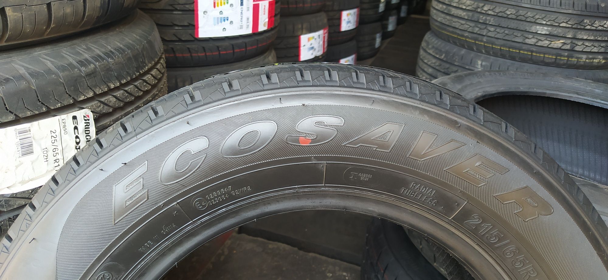 Rapid 235/70R16 ECOSAVER 106H