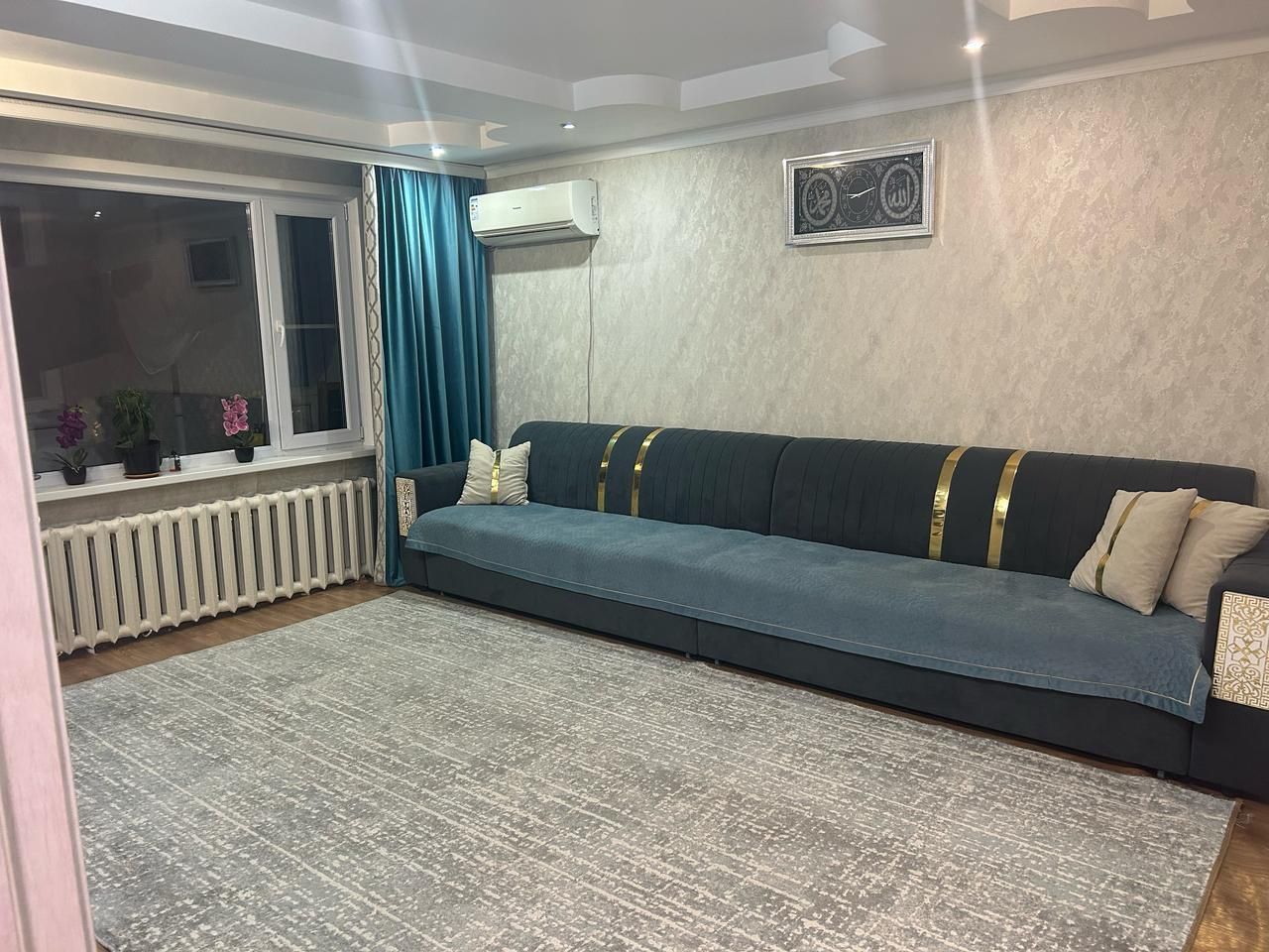 Продам квартиру 4 комн